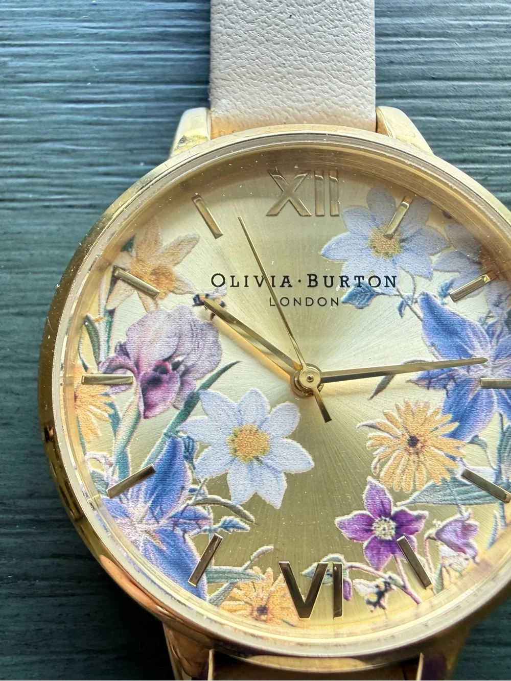 Olivia Burton Watch with Floral print Flowers
